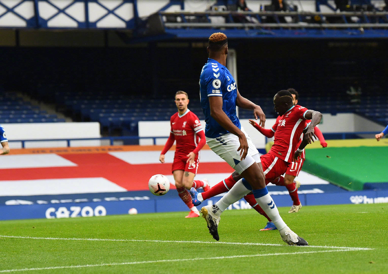 【新闻】SK海力士及美光等DRAM厂评估采用EUV技术